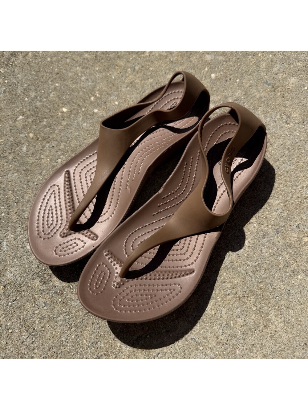 Crocs Serena sexi Flip Tan Bronze Sandals T-Strap Retired 2007 Women’s 8 Shoe